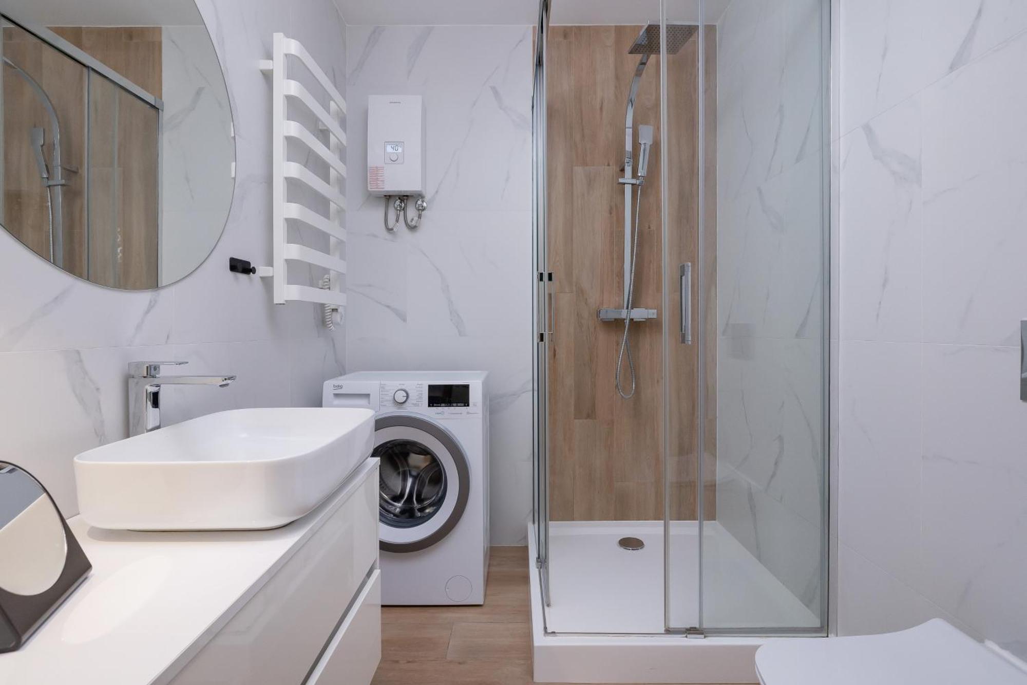 One-Bedroom Deluxe Apartment
